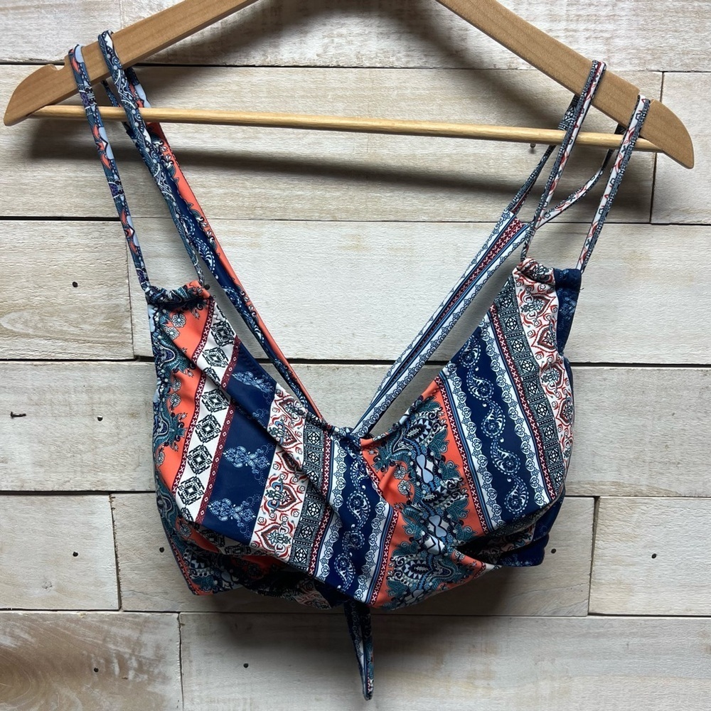 Cupshe Bikini‎ Set Womens Medium Blue Red Cross Front Top High Waist Bottom New - Picture 4 of 14